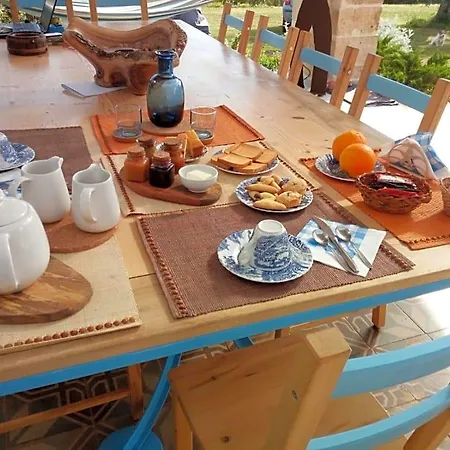 La Gufa Bed and Breakfast 3*